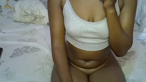 alorapavo online show from February 6, 6:55 pm