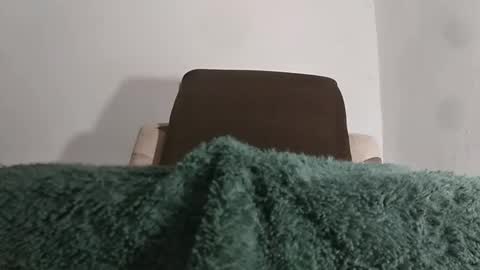 Snapshot of alotofcream chatting on December 2, 5:35 am alotofcream4u online show from December 2, 5:35 am