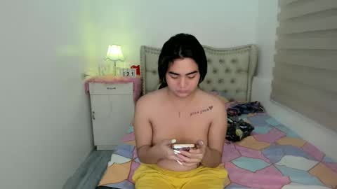 Snapshot of alovelydollnica chatting on November 21, 8:57 am alovelydollnica online show from November 21, 8:57 am