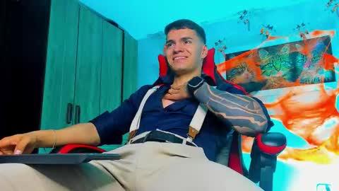 alpha_dominus_ online show from October 10, 4:44 am