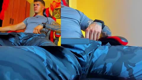 alpha_dominus_ online show from October 12, 3:38 am