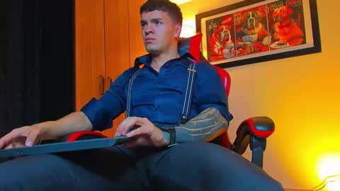 alpha_dominus_ online show from November 16, 3:56 am