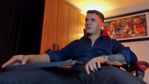 alpha_dominus_ online show from January 9, 6:16 am