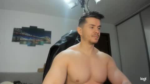 Snapshot of alphagodleatherking92 chatting on December 3, 5:53 am LeatherMaster online show from December 3, 5:53 am