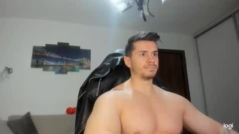 Snapshot of alphagodleatherking92 chatting on December 10, 9:44 am LeatherMaster online show from December 10, 9:44 am