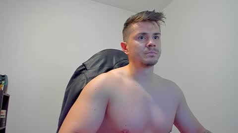 Snapshot of alphagodleatherking92 chatting on December 23, 11:57 am LeatherMaster online show from December 23, 11:57 am