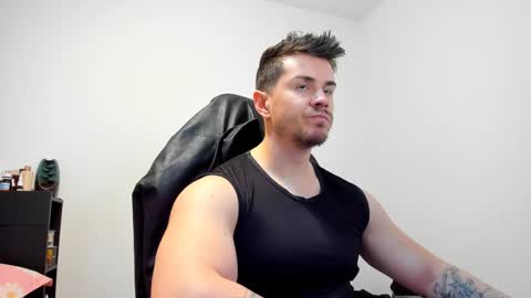 Snapshot of alphagodleatherking92 chatting on January 21, 8:19 am LeatherMaster online show from January 21, 8:19 am