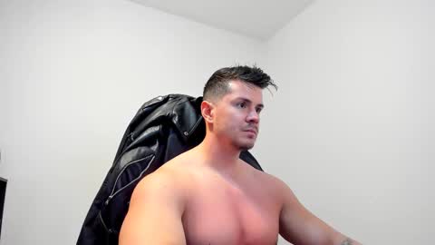 Snapshot of alphagodleatherking92 chatting on February 14, 7:59 am LeatherMaster online show from February 14, 7:59 am