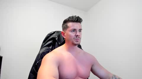 Snapshot of alphagodleatherking92 chatting on February 14, 11:10 am LeatherMaster online show from February 14, 11:10 am