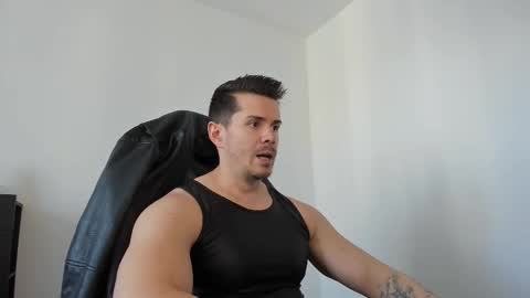 Snapshot of alphagodleatherking92 chatting on September 22, 12:29 pm LeatherMaster online show from September 22, 12:29 pm