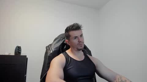 Snapshot of alphagodleatherking92 chatting on November 7, 9:53 am LeatherMaster online show from November 7, 9:53 am