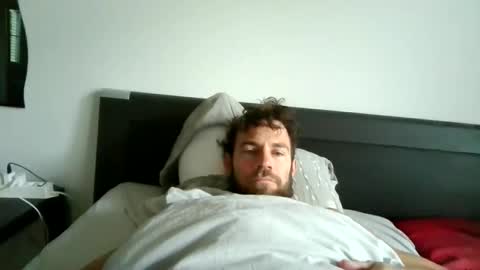 alphah_hunk online show from October 19, 7:42 am