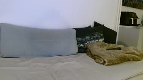 alphahung23 online show from January 9, 7:11 am