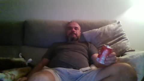 Snapshot of alsi72 chatting on December 5, 12:52 am alsi72 online show from December 5, 12:52 am