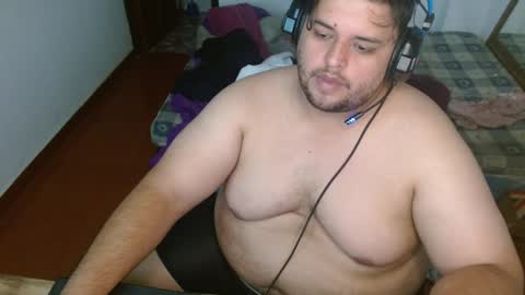 Snapshot of altairstudiosboy chatting on December 19, 11:29 am Jhosep online show from December 19, 11:29 am