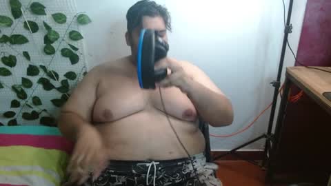 Snapshot of altairstudiosboy chatting on January 20, 12:49 pm Jhosep online show from January 20, 12:49 pm