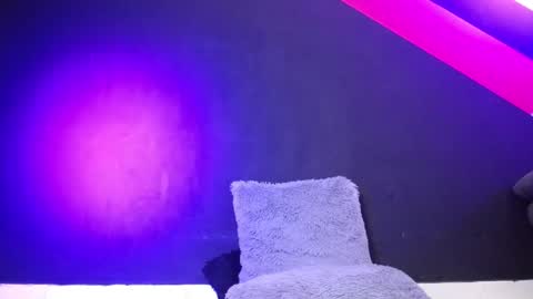 Alter  online show from December 18, 9:08 pm