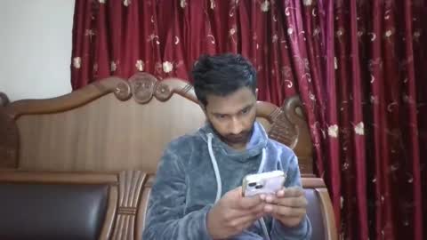 Snapshot of alvin_miler chatting on December 11, 4:20 pm alvin miler online show from December 11, 4:20 pm