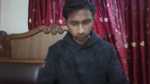 Snapshot of alvin_miler chatting on December 24, 11:17 am alvin miler online show from December 24, 11:17 am