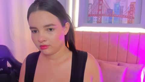 Snapshot of alys_baker chatting on October 4, 3:15 am Alys online show from October 4, 3:15 am