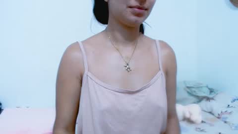 Snapshot of alyson0001 chatting on February 8, 6:12 am allyson online show from February 8, 6:12 am