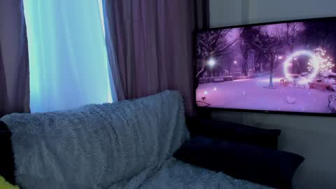 Alyssa  I will be online December 2 at 2000 UTC  online show from January 13, 8:37 am