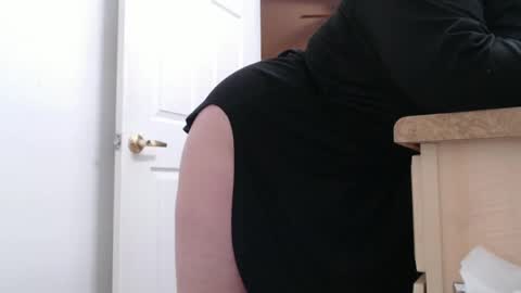 Snapshot of alyssiaamorexo chatting on February 2, 1:45 am Alyssiaamorexo online show from February 2, 1:45 am