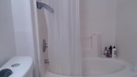 Snapshot of alyssiaamorexo chatting on February 16, 7:38 pm Alyssiaamorexo online show from February 16, 7:38 pm