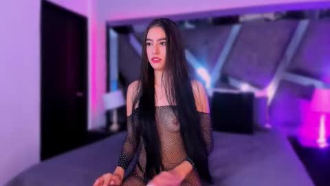 Snapshot of alysslender chatting on November 9, 3:16 am Alys online show from November 9, 3:16 am