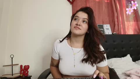 Isabella online show from February 4, 7:44 pm