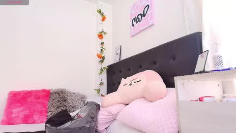 Isabella online show from November 11, 7:14 pm