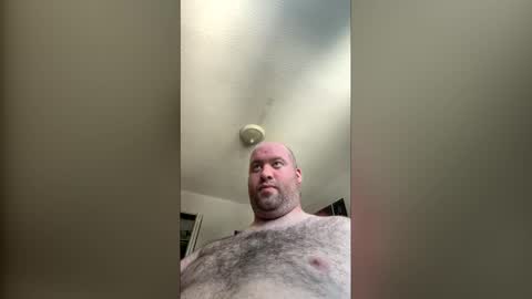 Snapshot of amackenz123 chatting on February 24, 6:17 pm Andrew online show from February 24, 6:17 pm