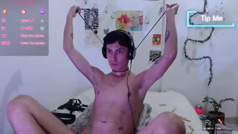 Snapshot of amad696 chatting on February 9, 6:01 am Amad Passer x guests Independent model online show from February 9, 6:01 am