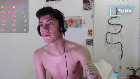 Snapshot of amad696 chatting on February 10, 5:58 am Amad Passer x guests Independent model online show from February 10, 5:58 am