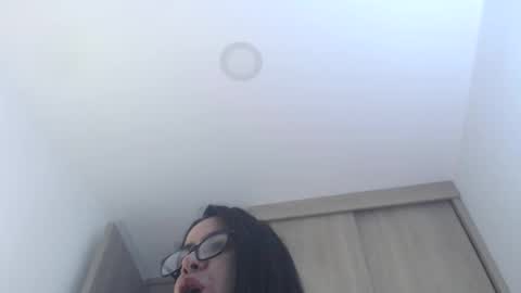 valentia online show from March 4, 3:45 am