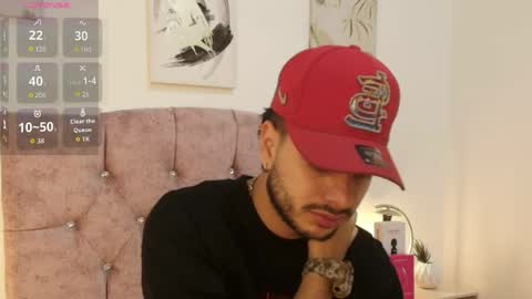 Amadeo Wild online show from April 14, 4:07 am