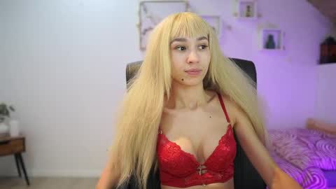 Amai  Liu online show from December 22, 7:22 pm