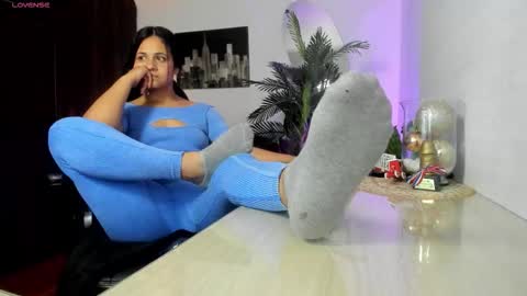 anny online show from December 19, 2:29 am