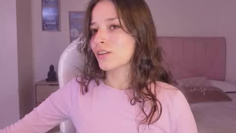 B I A N C A online show from January 8, 3:09 am