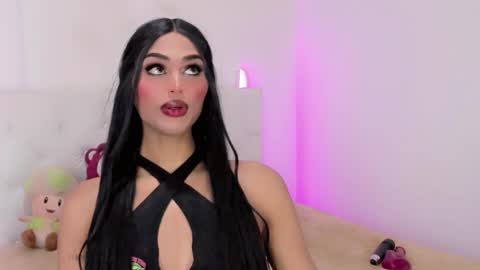 Snapshot of amal_baddel_ chatting on October 28, 7:34 am amal_baddel_ online show from October 28, 7:34 am