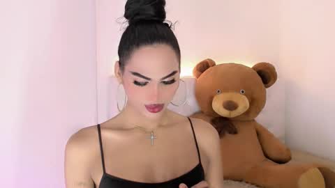 amal_baddel_ online show from January 14, 5:02 am