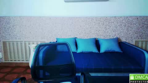 Snapshot of amali_ivanna_smit chatting on January 12, 3:46 pm Ivanna online show from January 12, 3:46 pm