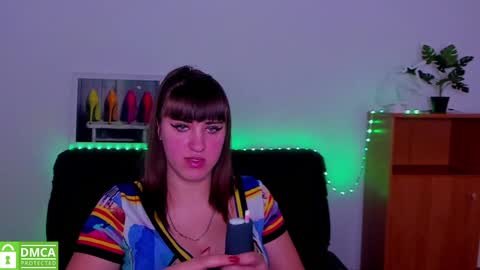 Snapshot of amali_ivanna_smit chatting on January 27, 12:16 pm Ivanna online show from January 27, 12:16 pm