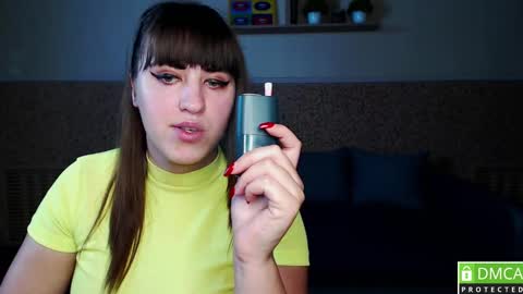 Snapshot of amali_ivanna_smit chatting on January 31, 9:27 am Ivanna online show from January 31, 9:27 am