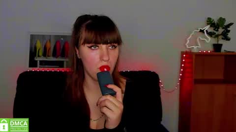 Snapshot of amali_ivanna_smit chatting on February 13, 12:11 pm Ivanna online show from February 13, 12:11 pm