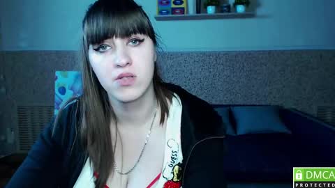 Snapshot of amali_ivanna_smit chatting on February 15, 3:39 pm Ivanna online show from February 15, 3:39 pm