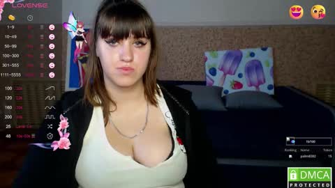 Snapshot of amali_ivanna_smit chatting on November 11, 6:46 am Ivanna online show from November 11, 6:46 am