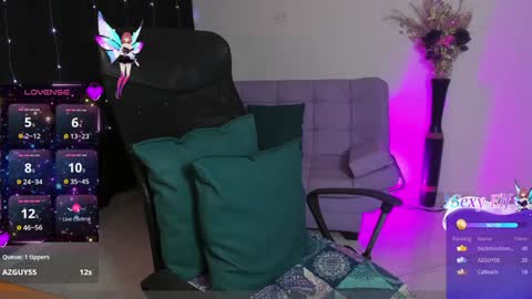 Snapshot of amalia_cruss chatting on December 24, 10:33 am Amalia cruss online show from December 24, 10:33 am