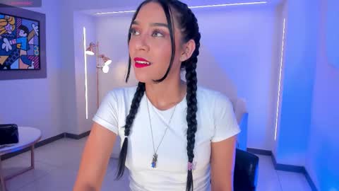 Snapshot of amalia_cruss chatting on September 28, 11:43 pm Amalia cruss online show from September 28, 11:43 pm