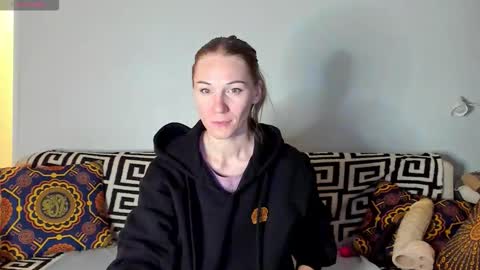 Amalia online show from October 12, 11:48 pm